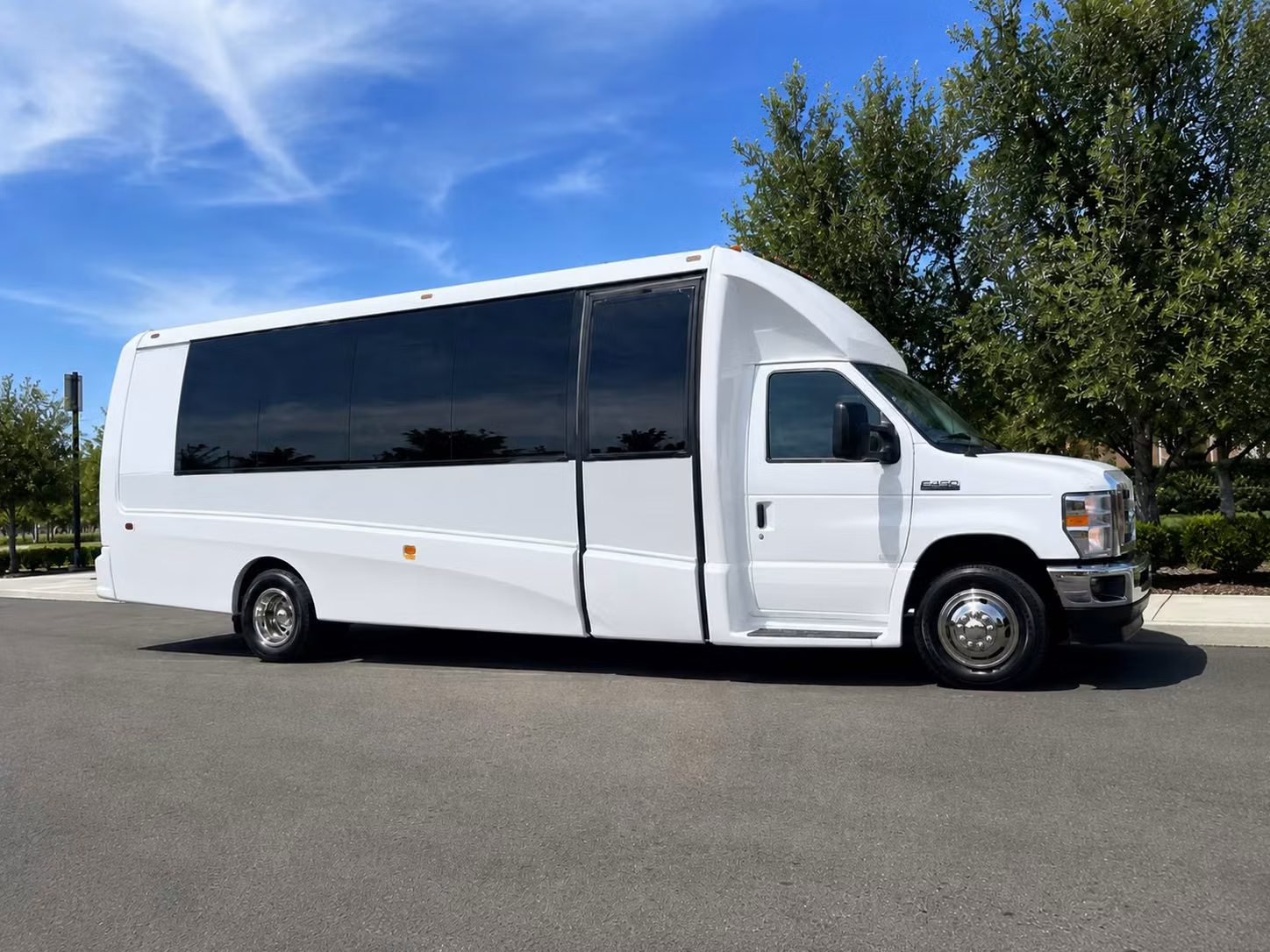 18 passenger minibus