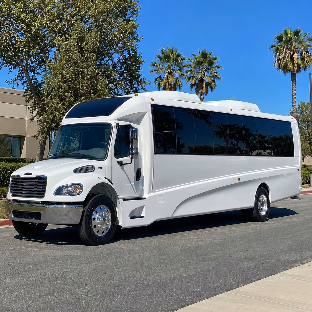 25 passenger minibus