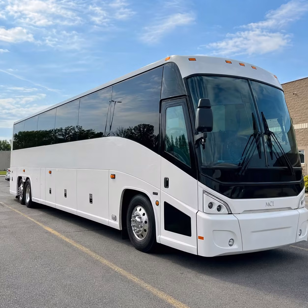 book long distance transportation in lakewood or any city nearby