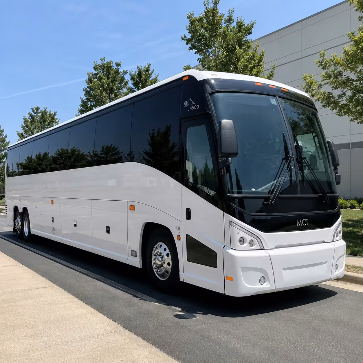 compare long distance bus options from lakewood to san diego phoenix and beyond