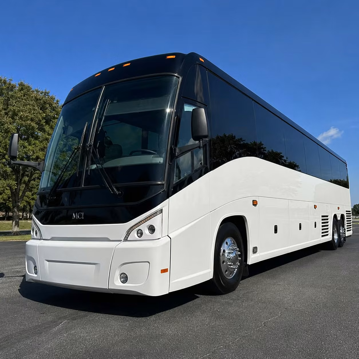 long distance group travel from lakewood to las vegas has never been easier
