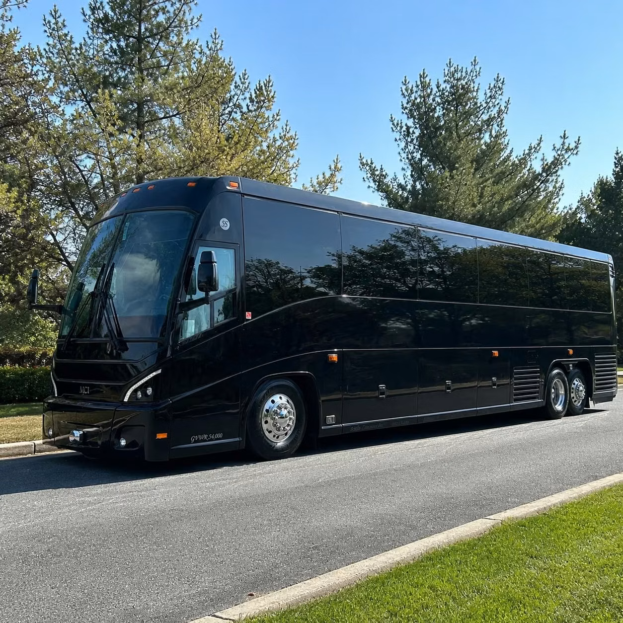 recurring corporate shuttle routes in lakewood built around your schedule